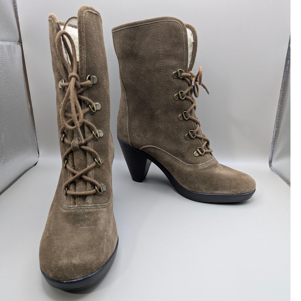 Aerosoles Women's Suede Lace Up Heeled Boots Fleece Faux‎ Fur Lining Size 8